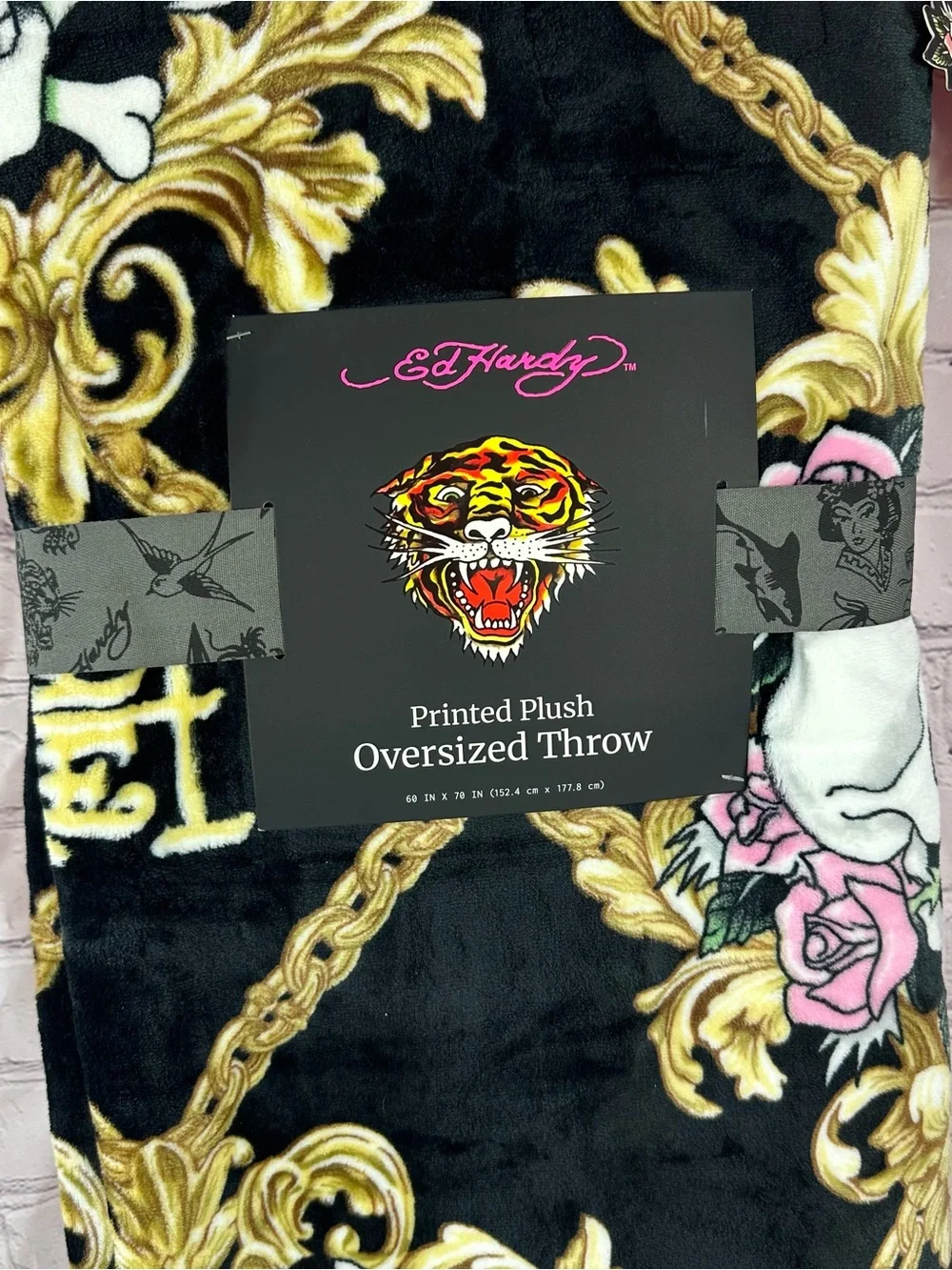 NWT ed hardy Printed Plush Oversized Throw retro rock glam whimsigoth streetwear